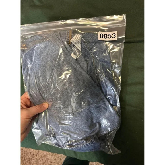 Universal Thread Denim Shacket – Button-Up Utility Style, Women’s XS #0853 - Picture 4 of 4